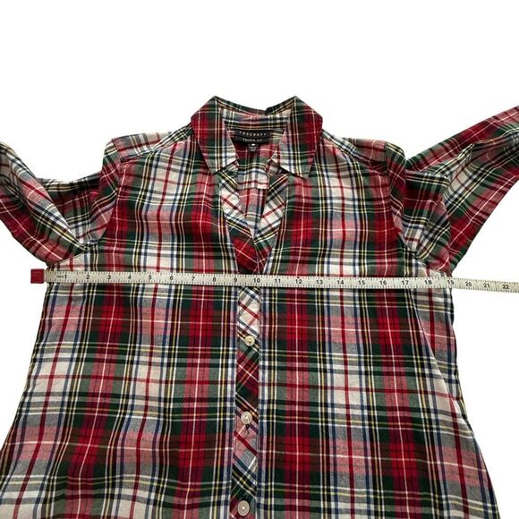 Foxcroft Shaped Fit Red Plaid Long Sleeve Button Down Shirt size 4 - Picture 4 of 7